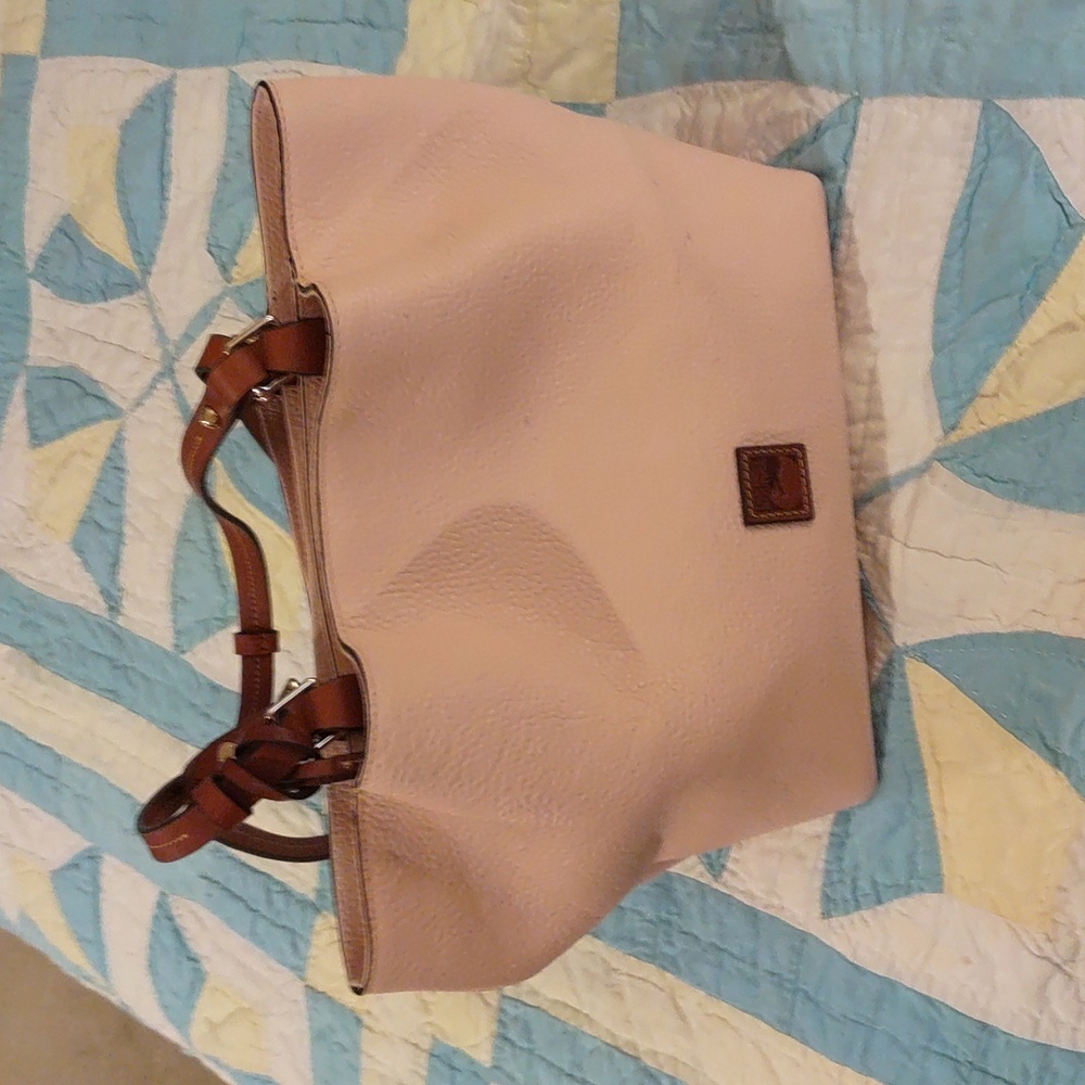 Dooney Bourke Purse Practically New